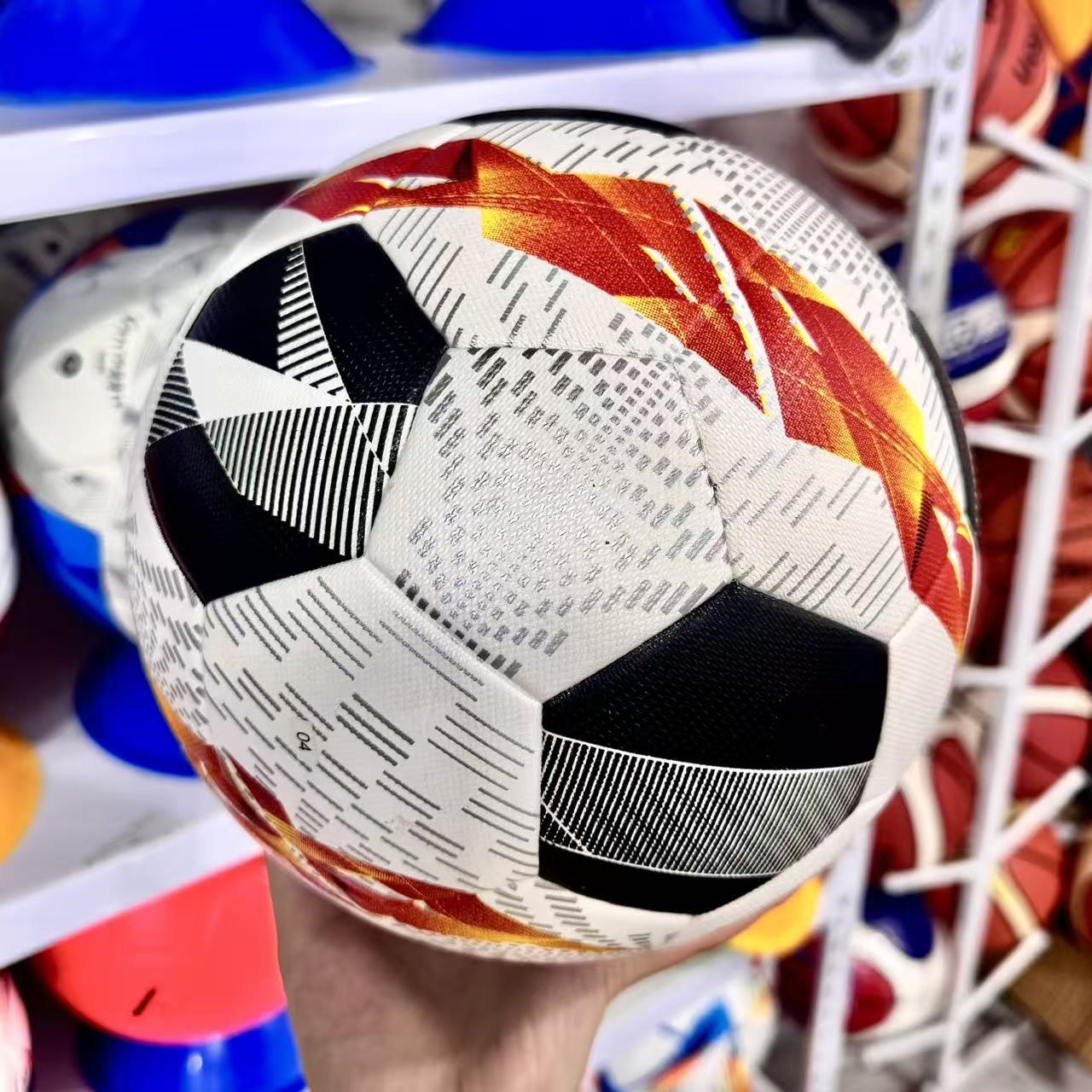 Balón de fútbol personalizado tamaño estándar para entrenamiento y partido - football - 运动训练场景 3