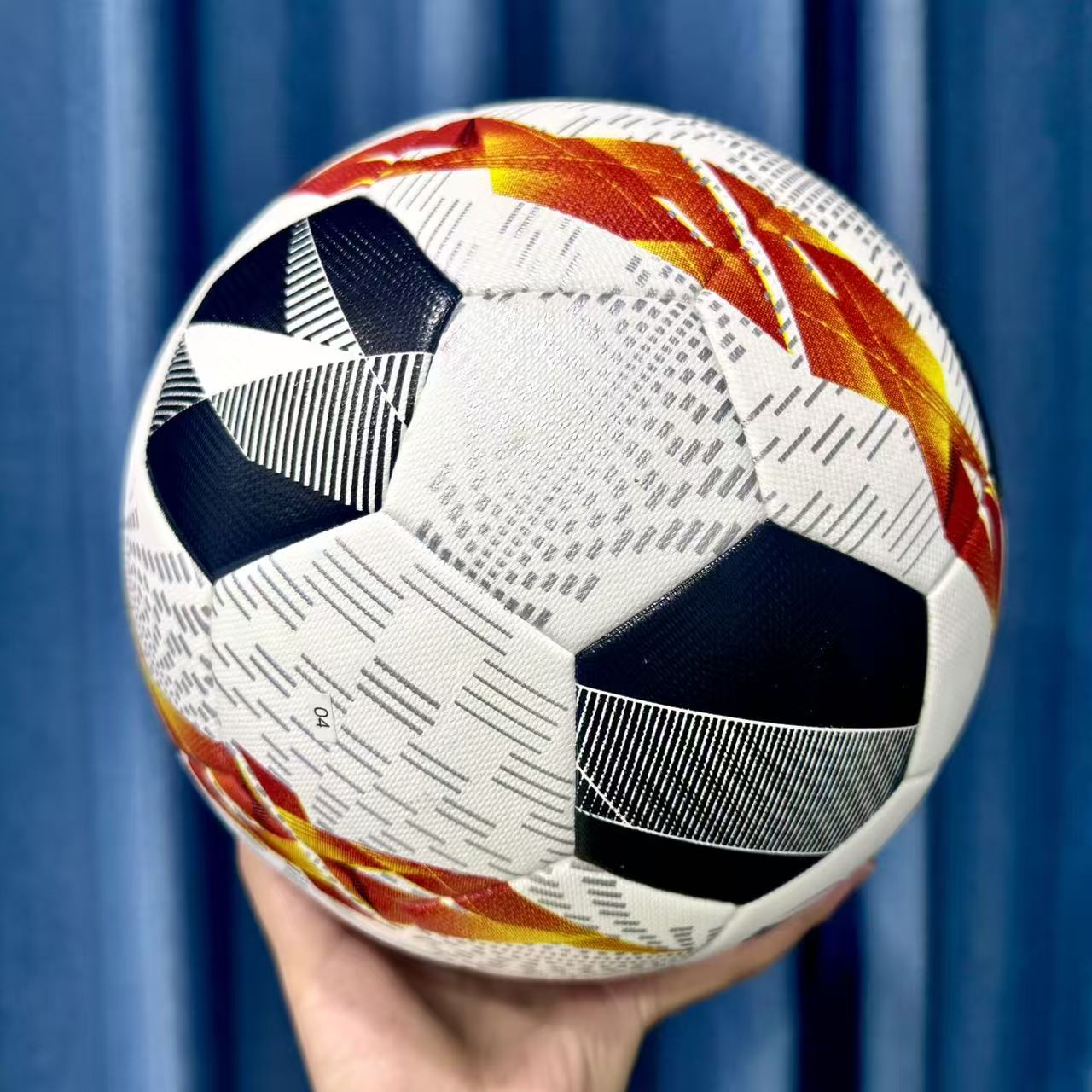 Balón de fútbol personalizado tamaño estándar para entrenamiento y partido - football - 运动训练场景 2